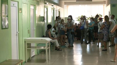 Поглиблений медогляд для першокласників у Харкові відтермінували, до школи можна йти без довідки