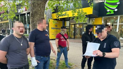 Затримання двох поліцейських у Миколаєві