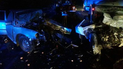 Двоє водіїв загинули у ДТП на автошляху Харків-Сімферополь Двоє водіїв загинули у ДТП на автошляху Харків-Сімферополь