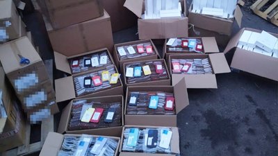 На Львівщину незаконно ввезли генератори та побутову техніку вартістю понад 25 мільйонів гривень На Львівщину незаконно ввезли генератори та побутову техніку вартістю понад 25 мільйонів гривень