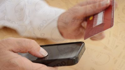На Чернігівщині чоловік представився працівником банку і ошукав жінку на пів мільйона гривень