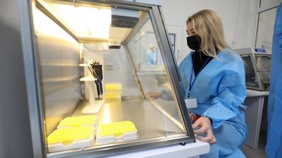 У Львові створили нову вірусологічну лабораторію У Львові створили нову вірусологічну лабораторію