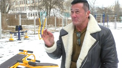 Орбітрек, тренажери для спини та ніг: на території школи в Миколаєві встановили спортивний майданчик Орбітрек, тренажери для спини та ніг: на території школи в Миколаєві встановили спортивний майданчик