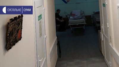 У Сумах провели першу в області операцію з чистки коронарної артерії серця У Сумах провели першу в області операцію з чистки коронарної артерії серця