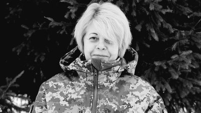 Президент вперше присвоїв звання Героя України жінці-медику. Посмертно