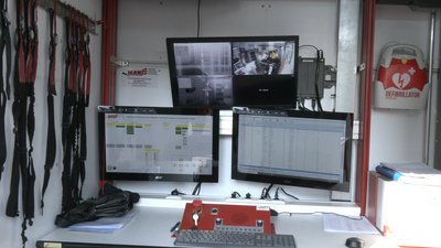 Черкаські рятувальники відпрацьовували навички на німецькому мобільному тренажері Черкаські рятувальники відпрацьовували навички на німецькому мобільному тренажері