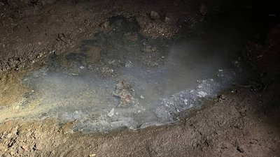 Житомирську багатоповерхівку затоплює нечистотами Житомирську багатоповерхівку затоплює нечистотами