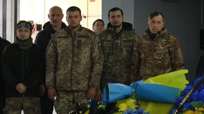 "Вчив бути справжнім українцем". У Дніпрі попрощалися з Андрієм Жидковим "Вчив бути справжнім українцем". У Дніпрі попрощалися з Андрієм Жидковим