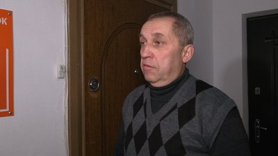 Матір антикорупціонера Шабуніна прокоментувала інцидент з гранатами біля її квартири в Рівному Матір антикорупціонера Шабуніна прокоментувала інцидент з гранатами біля її квартири в Рівному