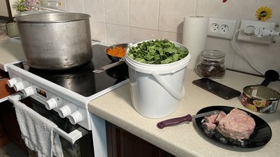 "Хочу підтримати українських воїнів". Херсонська волонтерка готує гарячі обіди для військових "Хочу підтримати українських воїнів". Херсонська волонтерка готує гарячі обіди для військових