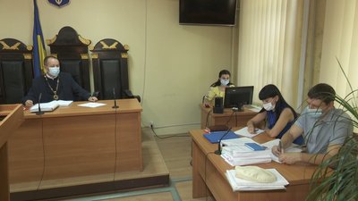 Батьки вбитого вимагають від обвинуваченої Марини Полях компенсацію у 170 тисяч гривень