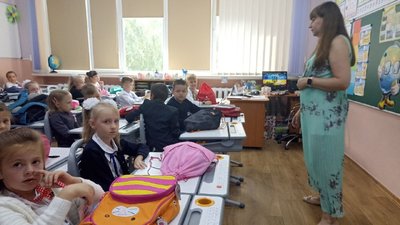 Нова умова для навчання житомирських школярів у режимі офлайн – рюкзак безпеки Нова умова для навчання житомирських школярів у режимі офлайн – рюкзак безпеки