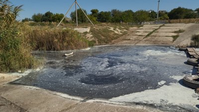 Нечистоти та сморід: у Новій Одесі, що на Миколаївщині, очисна станція потребує реконструкції Нечистоти та сморід: у Новій Одесі, що на Миколаївщині, очисна станція потребує реконструкції