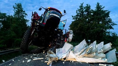 Ванатіжівка зіткнулася з оприскувачем