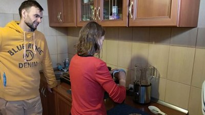 Карантинний експеримент: родина з Луцька провела без їжі 12 днів
