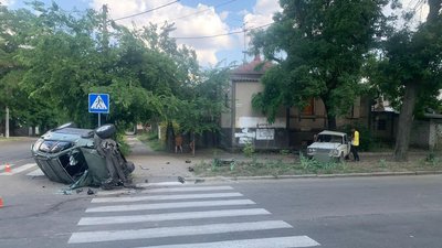 У Миколаєві в аварії травмувалися двоє пасажирів