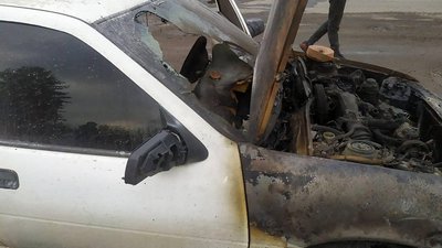 Горіли автомобілі і комбайн: упродовж минулої доби рятувальники Житомирщини ліквідували чотири пожежі Горіли автомобілі і комбайн: упродовж минулої доби рятувальники Житомирщини ліквідували чотири пожежі