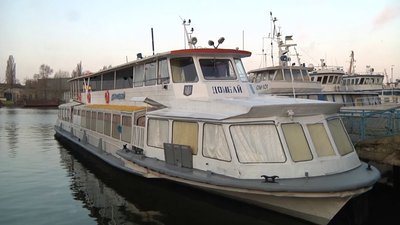 Безплатні поїздки для пільговиків: у Херсоні розпочалась річкова навігація Безплатні поїздки для пільговиків: у Херсоні розпочалась річкова навігація