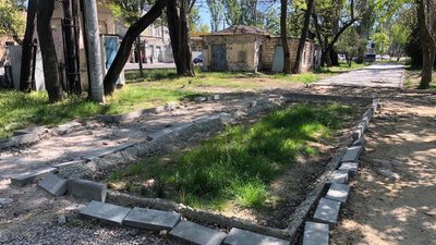 В Одесі судитимуть підрядника, який розікрав пів мільйона гривень під час благоустрою скверу — прокуратура