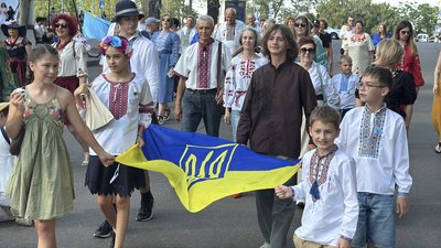 «Це прояв свідомості»: у Миколаєві відбувся Марш вишиванок