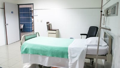 Сьома померла від COVID-19 на Прикарпатті - знову жінка