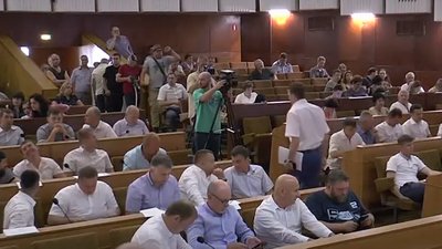 Троє депутатів в 2020 не відвідали жодної сесії Івано-Франківської міськради. Інфографіка