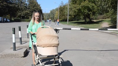 На Тернопільщині замість "пакунку малюка" породіллям видаватимуть картку з грошима На Тернопільщині замість "пакунку малюка" породіллям видаватимуть картку з грошима