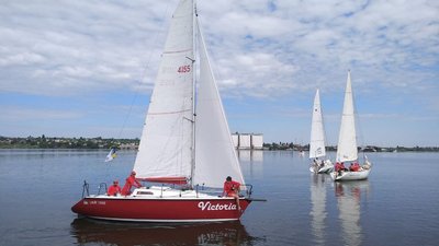45 команд та більше 350-ти учасників: у Миколаєві стартував другий етап регати "Mykolaiv river cup" 45 команд та більше 350-ти учасників: у Миколаєві стартував другий етап регати "Mykolaiv river cup"