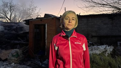 "Ми знайшли уламок прямо в стіні": наслідки атаки армії РФ по Запоріжжю "Ми знайшли уламок прямо в стіні": наслідки атаки армії РФ по Запоріжжю
