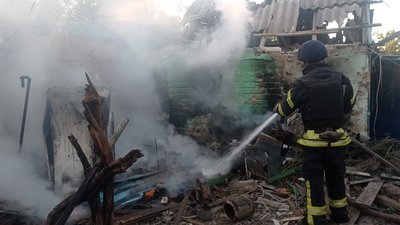 На Донеччині за добу виникли 11 пожеж, 5 — через обстріли На Донеччині за добу виникли 11 пожеж, 5 — через обстріли
