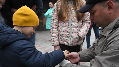 В Івано-Франківську випустили на волю понад сотню кажанів В Івано-Франківську випустили на волю понад сотню кажанів