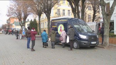 До всесвітнього дня боротьби зі СНІдом вінничан безкоштовно тестують на ВІЛ/СНІД та вірусні гепатити До всесвітнього дня боротьби зі СНІдом вінничан безкоштовно тестують на ВІЛ/СНІД та вірусні гепатити