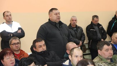 Новопризначеному керівникові яремчанської поліції висловили недовіру Новопризначеному керівникові яремчанської поліції висловили недовіру