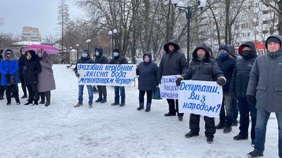 Звільняють Сергія Овчаренка Звільняють Сергія Овчаренка