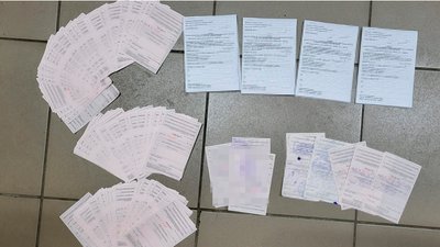 На Дніпропетровщині викрили двох лікарок у незаконній видачі рецептів на метадон На Дніпропетровщині викрили двох лікарок у незаконній видачі рецептів на метадон