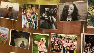У Тернополі представили фотовиставку "Літературне Тернопілля" У Тернополі представили фотовиставку "Літературне Тернопілля"