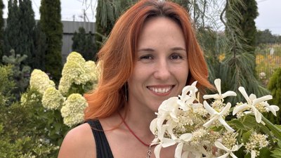 Мар'яна Артем'єва, квіткарка, квіти, гортензії