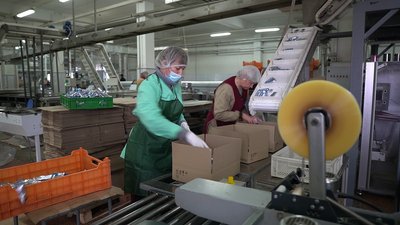 Житомирська кондитерська фабрика відновила роботу після кількатижневої перерви Житомирська кондитерська фабрика відновила роботу після кількатижневої перерви