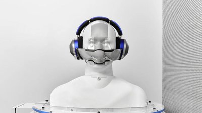 Dyson представила прототип навушників із маскою для фільтрації повітря Dyson представила прототип навушників із маскою для фільтрації повітря