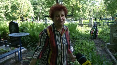 "Для наступних поколінь — це отрута": активіст з Новгород-Сіверщини пропонує заборонити продаж штучних квітів у громаді "Для наступних поколінь — це отрута": активіст з Новгород-Сіверщини пропонує заборонити продаж штучних квітів у громаді