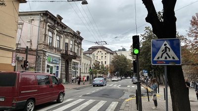 В Івано-Франківську встановлять два нові світлофори. Де саме