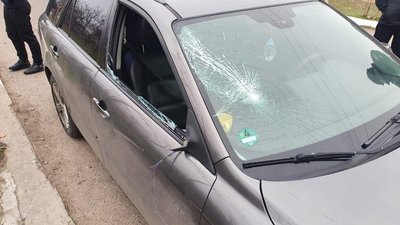 На Херсонщині поліцейські розшукали водія, який збив чоловіка та залишив місце ДТП На Херсонщині поліцейські розшукали водія, який збив чоловіка та залишив місце ДТП