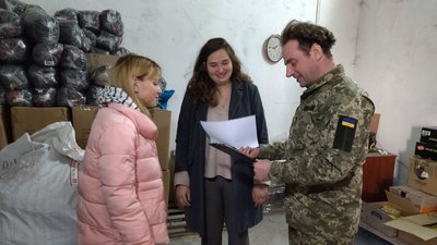 Зібрали мільйон гривень. У Миколаєві асоціація ветеранів АТО допомагає військовим та цивільним