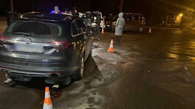 Аварія у Луцьку за участі трьох автомобілів