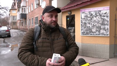Утилізація зламаних павербанків: як розв'язують проблему у Рівному та Львові Утилізація зламаних павербанків: як розв'язують проблему у Рівному та Львові