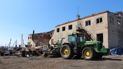 розмінування безпілотний трактор поля фермерство Долина Донецька область розмінування безпілотний трактор поля фермерство Долина Донецька область
