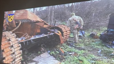 "Руки опускати немає часу". Тероборонівців 113-ї бригади нагородили з нагоди Дня Незалежності "Руки опускати немає часу". Тероборонівців 113-ї бригади нагородили з нагоди Дня Незалежності