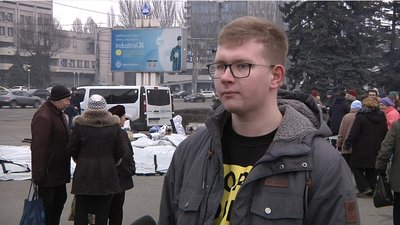Філіп Шовгенов, співорганізатор «Громадського обіду», представник «Української волонтерської служби» Філіп Шовгенов, співорганізатор «Громадського обіду», представник «Української волонтерської служби»