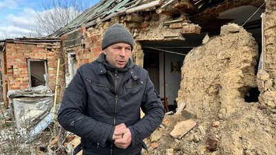 Зооволонтери, волонтери допомагають тваринам, тварини на прифронтових територіях, Стас Франк допомагає тваринам в Оріхові Зооволонтери, волонтери допомагають тваринам, тварини на прифронтових територіях, Стас Франк допомагає тваринам в Оріхові
