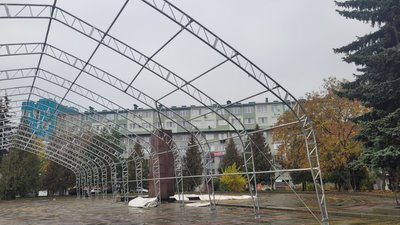 У Рівному монтують пункт обігріву: скільки їх буде в місті і кого тут прийматимуть У Рівному монтують пункт обігріву: скільки їх буде в місті і кого тут прийматимуть